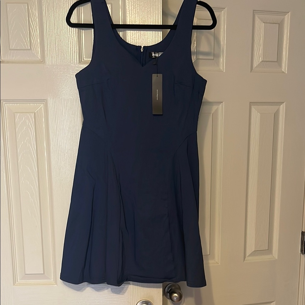 Elegant Navy Blue Sleeveless Dress